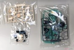 BANDAI VOCALOID FIGURE-RISE BUSTE MIKU HATSUNE 01 -Bandai Boutique 10470789n2