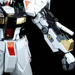 BANDAI GUN83651 GUNPLA 1/100 RX-93 NU GUNDAM VER. KA TITANIUM FINISH -Bandai Boutique 4543112865755 4 800x800 1