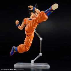 BANDAI Figure-rise Standard Son Goku (New Spec Ver.) -Bandai Boutique frs son goku new spec ver 7